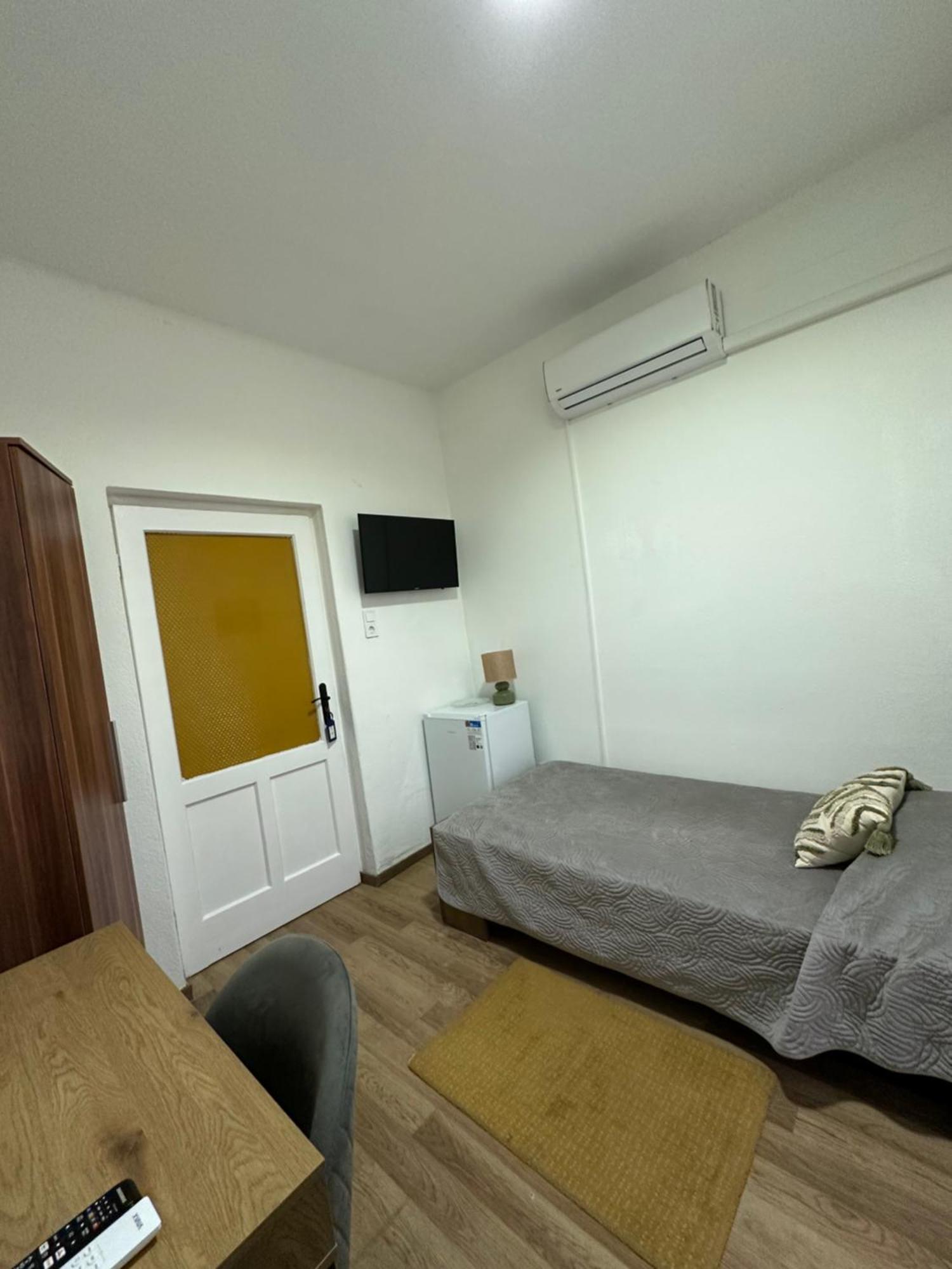 Airport17 B&B Вечийш Екстер'єр фото
