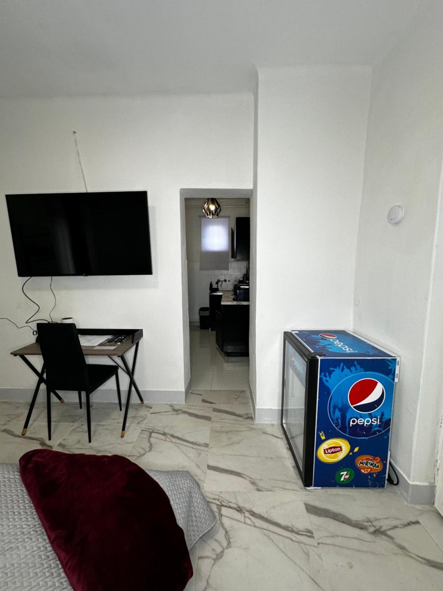 Airport17 B&B Вечийш Екстер'єр фото